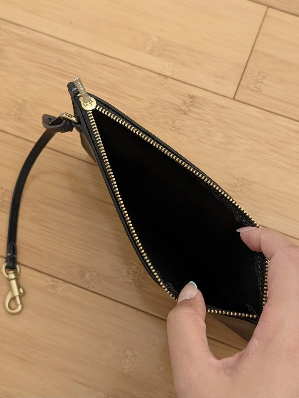 Coach New York Black Natural Grain Leather Zip Pouch